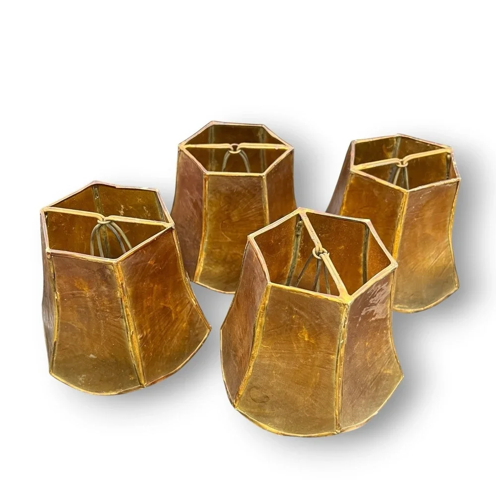 Vintage Set of 4 Amber Capiz Shell Clip-On Chandelier Candelabra Lamp Shades MCM